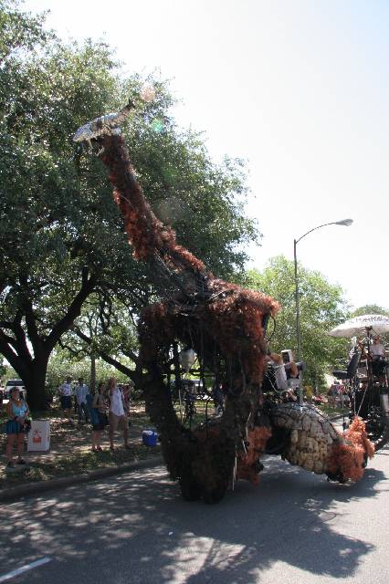 v2006_ArtCar_3_Parade 437 